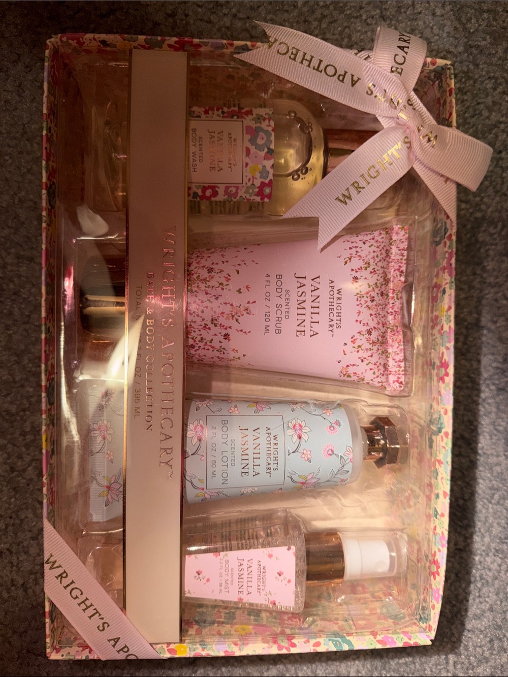Vanilla Jasmine Bath & Body Gift Set - Pink